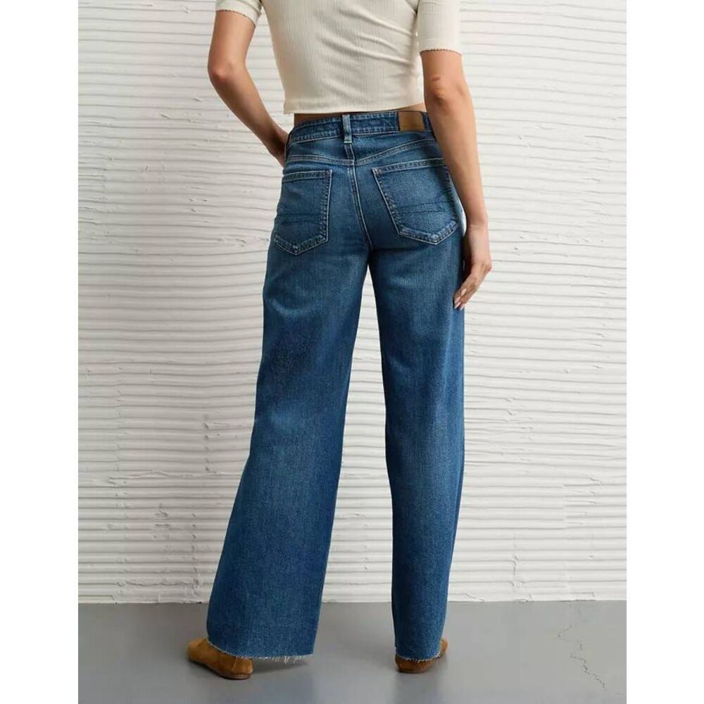 American Eagle Outfitters Super High Rise Baggy Wide Leg Jeans Size 0 Short - Picture 2 of 9